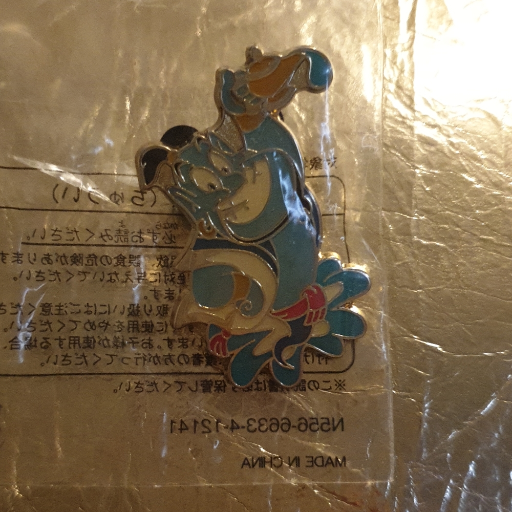 Disney's Aladdin, the Genie pin